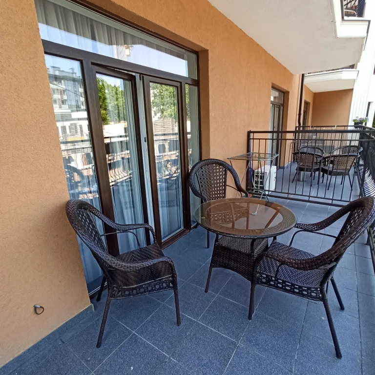 Апартамент Fuchsia Fusion