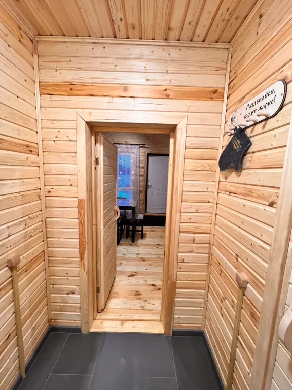 Уютный загородный дом с баней