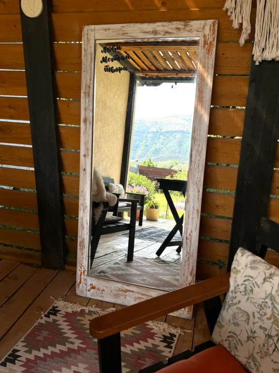 Домик с террасой и своей территорией