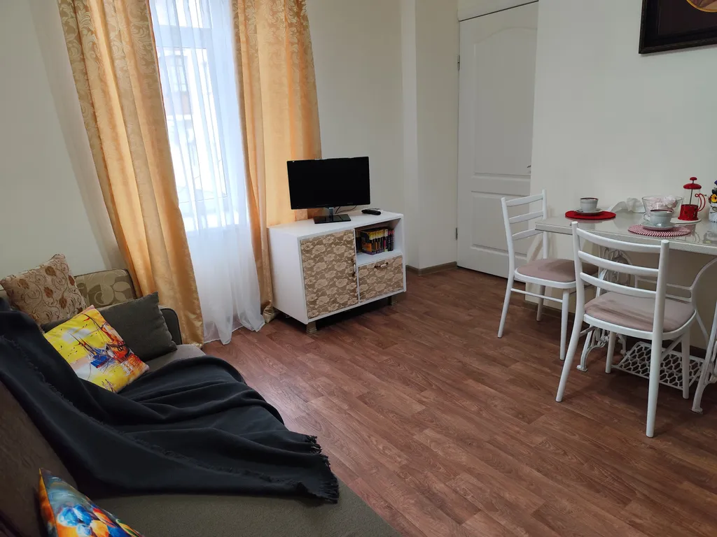 Небольшая уютная квартира в историческом центре города вблизи пляжа