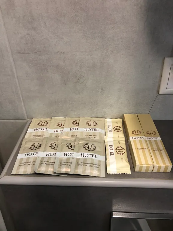 Апартамент с террасой и бассейном