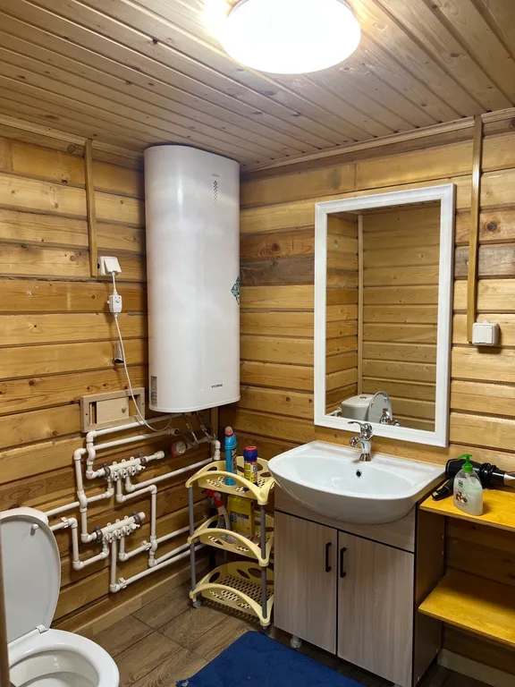 Дом с баней у озера