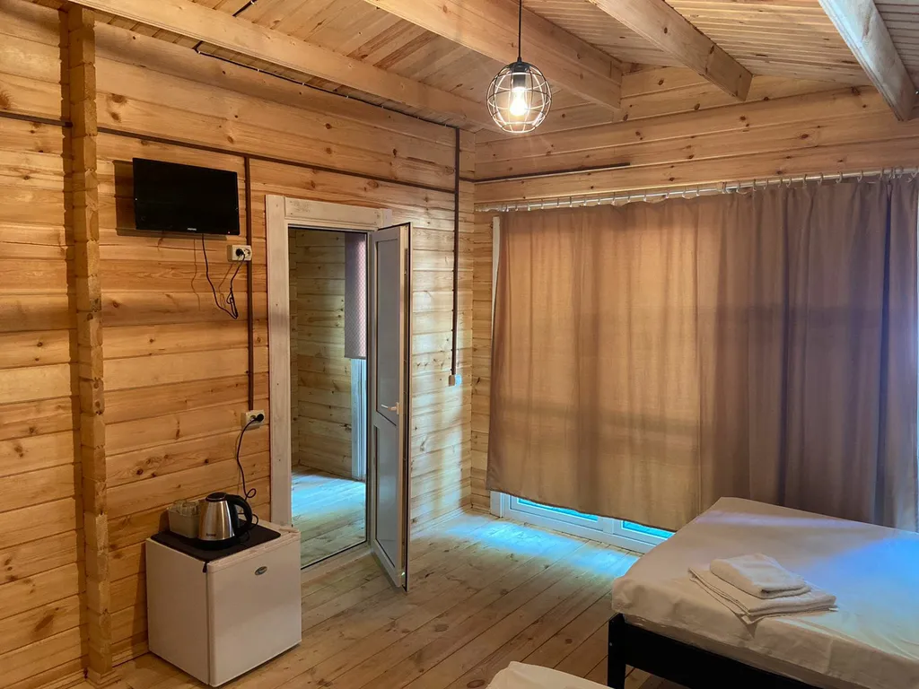 "Атара Хаус"