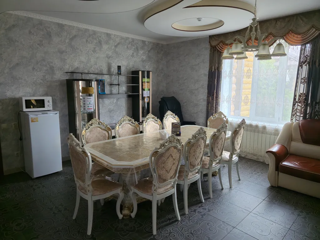 4-комнатный Дом