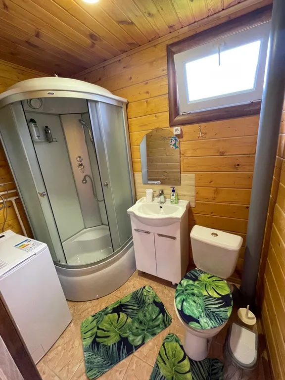 Шикарный коттедж для большой компании