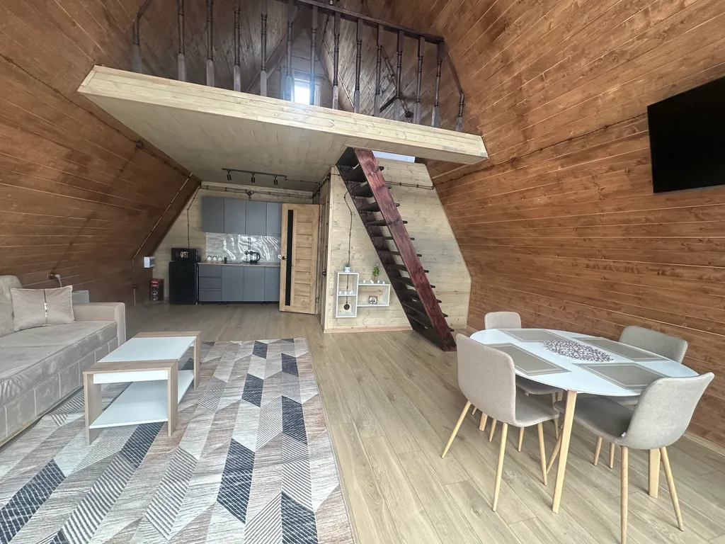 Коттедж Коттедж А-фрейм в живописном месте — Архыз