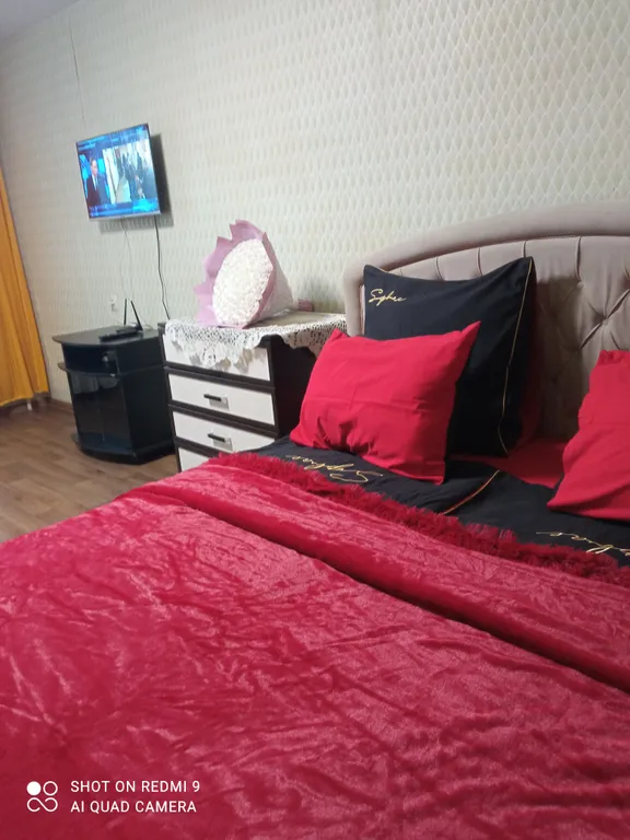 Центр у кремля рядом с 400 летним дубом. Есть отчетные документы.