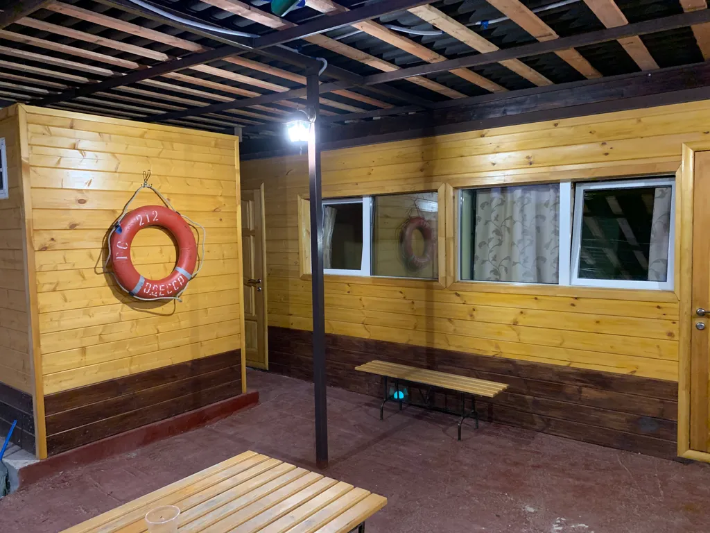 Квартира Комната в бунгало у моря — Курортное