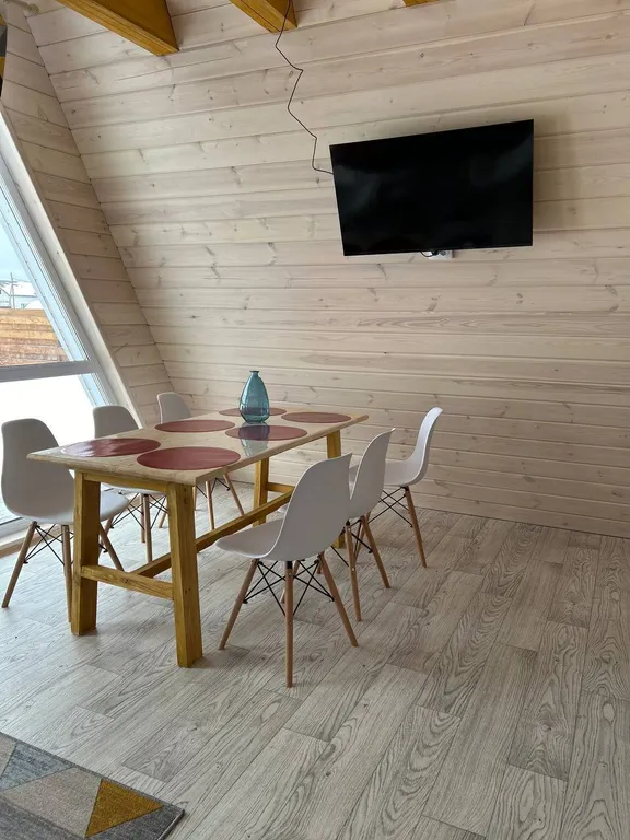 Дом с террасой и баней на дровах