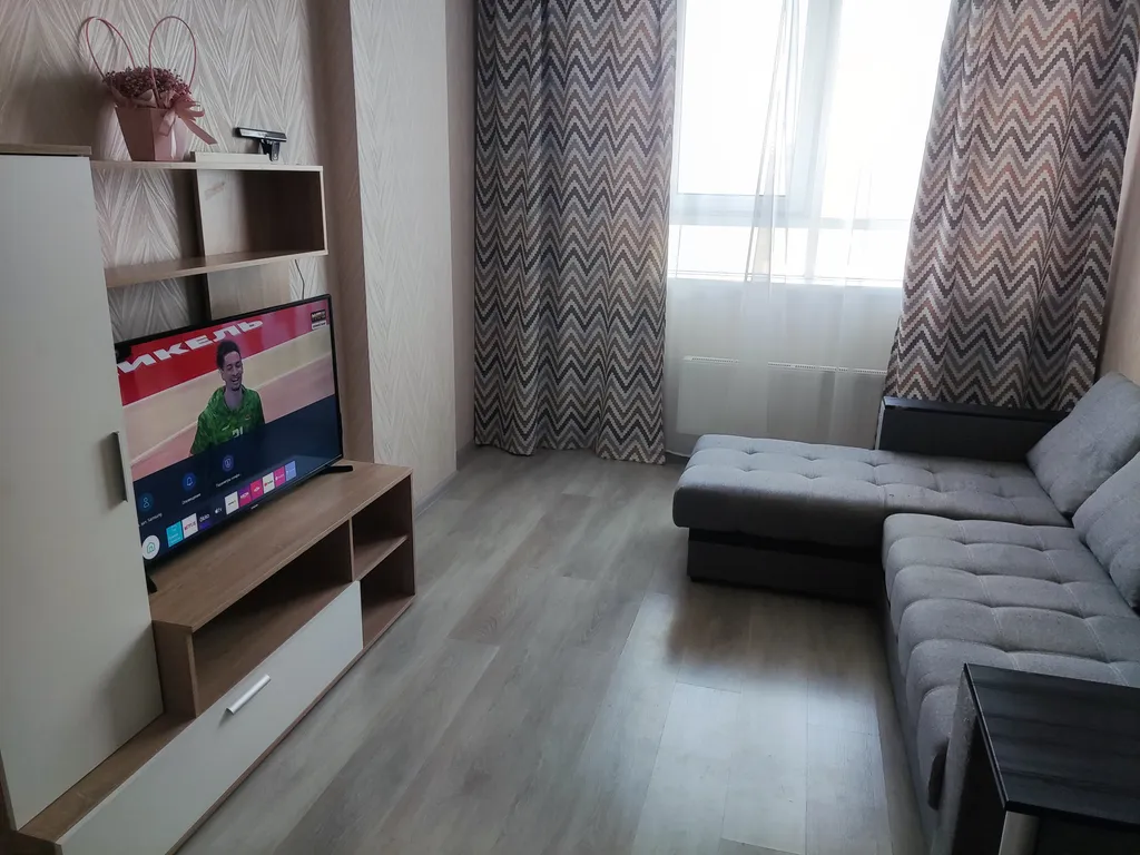 Два Товарища