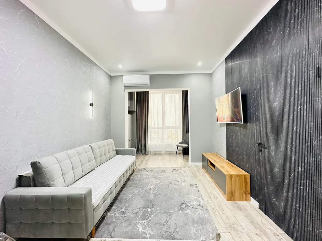 Двухкомнатная квартира с видом на город