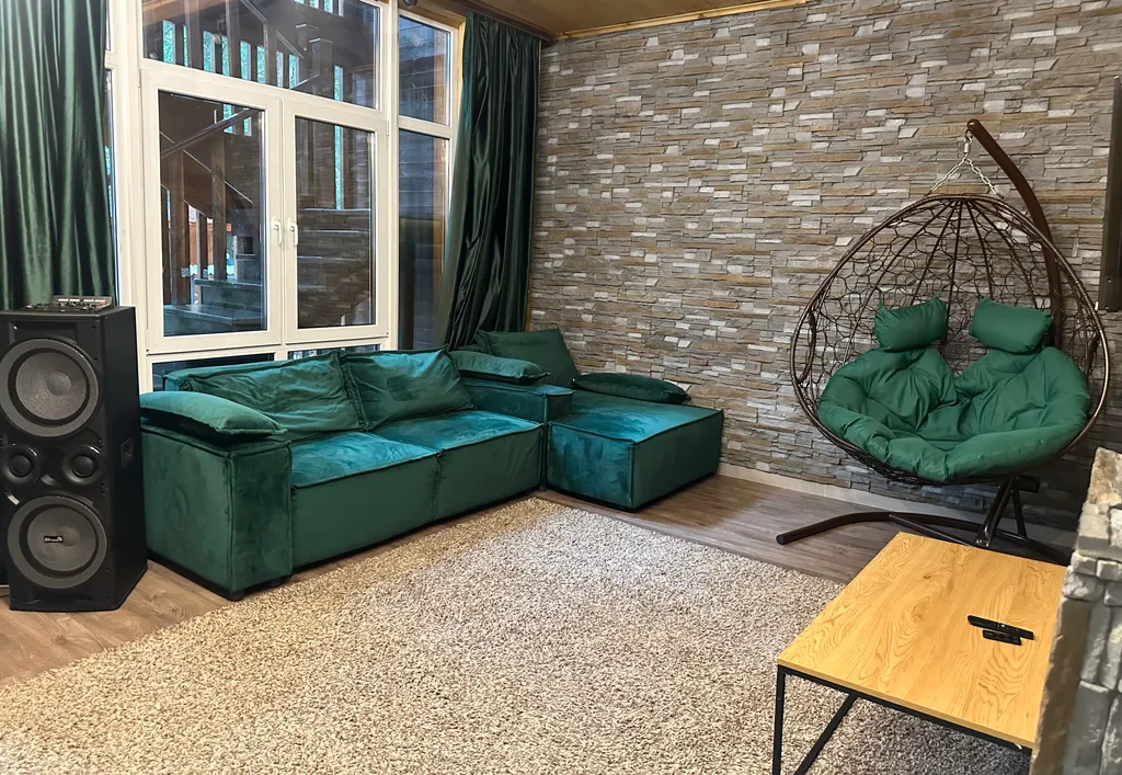 6-комнатная Квартира