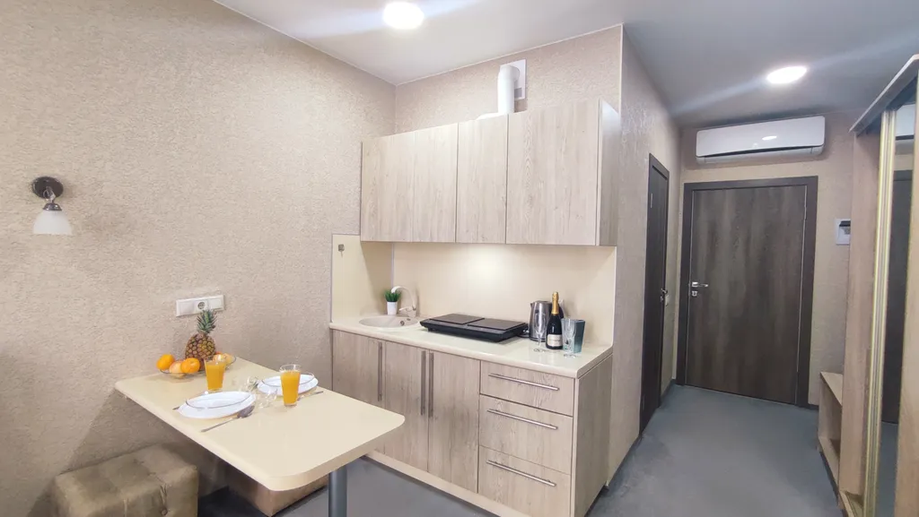 Квартира Апартаменты рядом с морем с видом на бассейн — Анапа