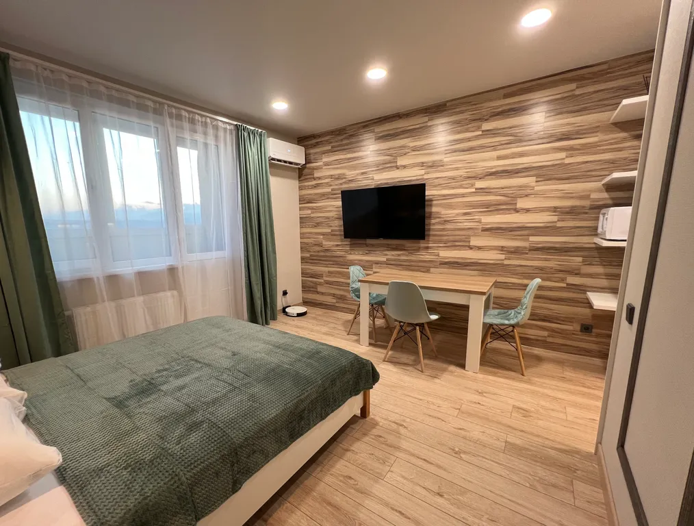 Новая студия с красивыми закатами