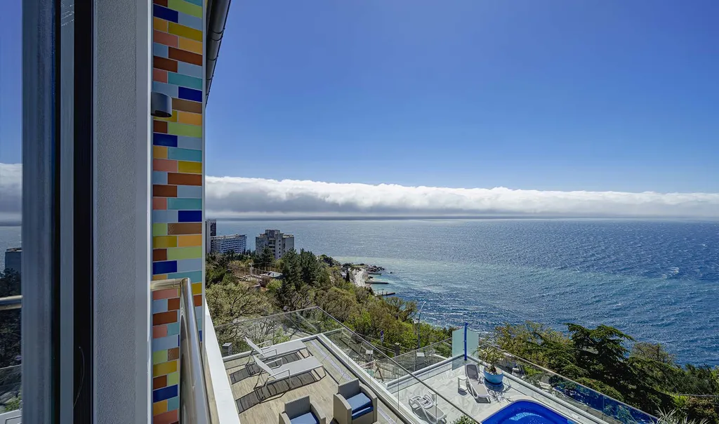 Полулюкс Лазурный с видом на море