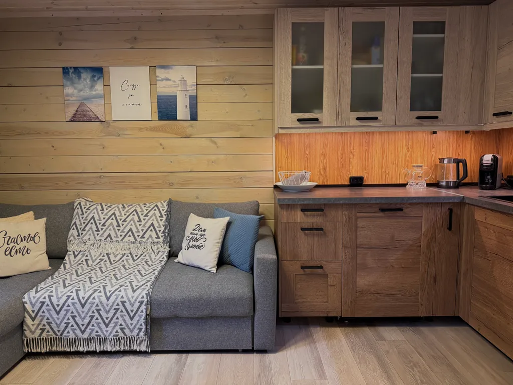 Коттедж Уютный домик в сосновом лесу — Кириши