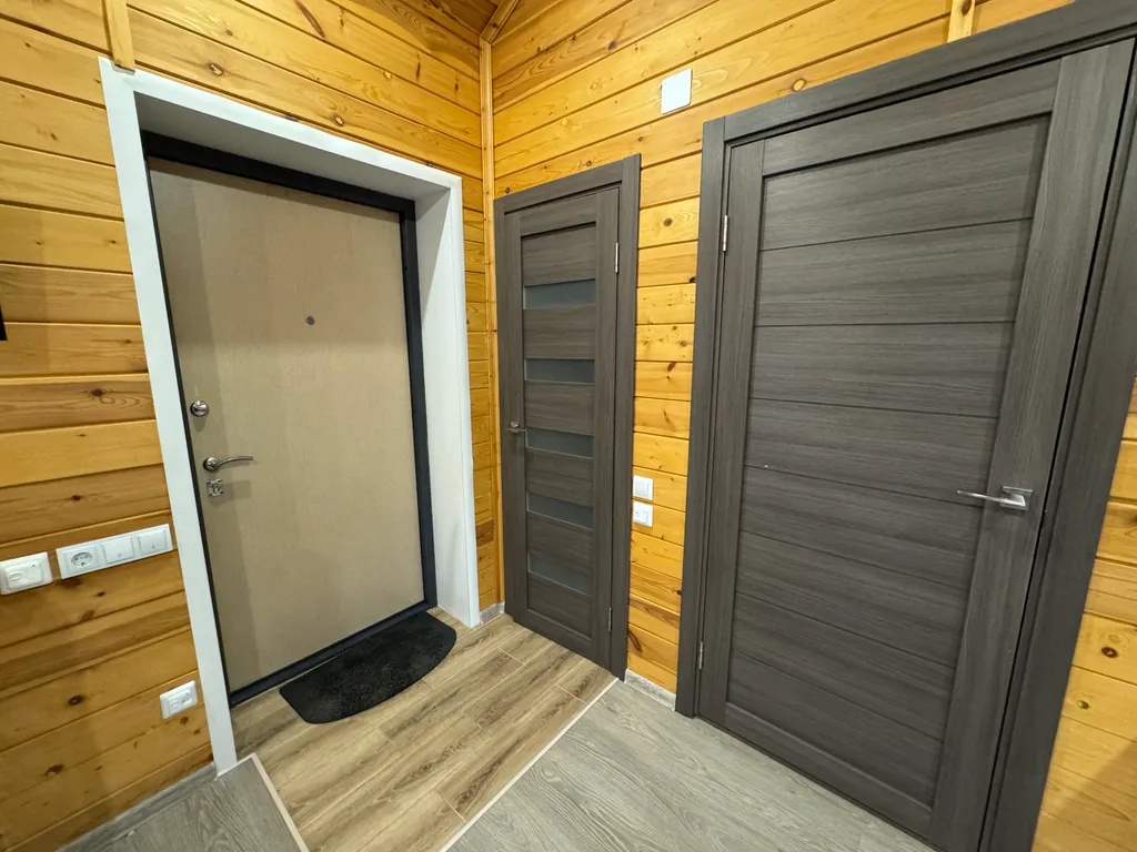 Дом на первой линии у озера в Карелии