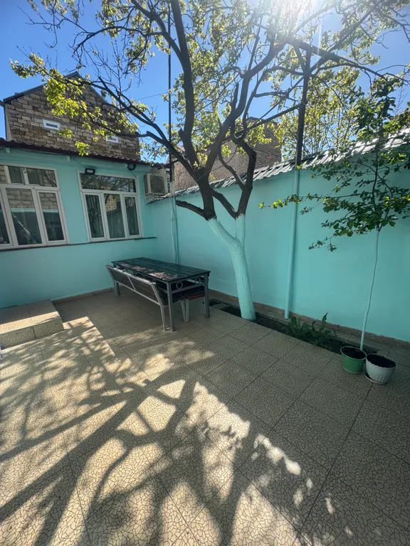 Коттедж Уютный дом в 2-этажа в центре города — Дербент