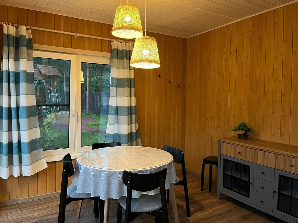 Премиальный коттедж на берегу Судаковского озера