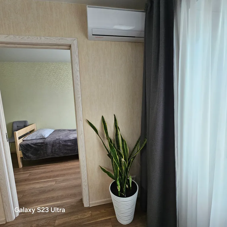 Уютная двухкомнатная квартира в центре рядом с ПетрГУ и ж/д вокзалом