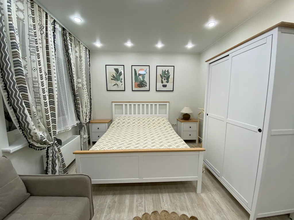 Апартамент Сканди с балконом и отдельной спальней