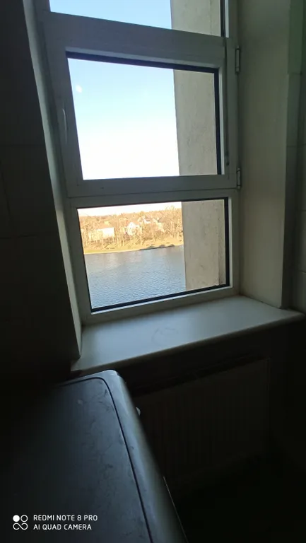 Квартира у озера