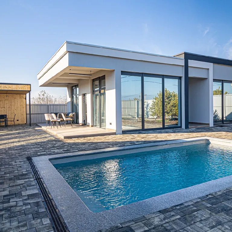 Коттедж Уютный дом с теплым бассейном — аренда посуточно в Краснодар