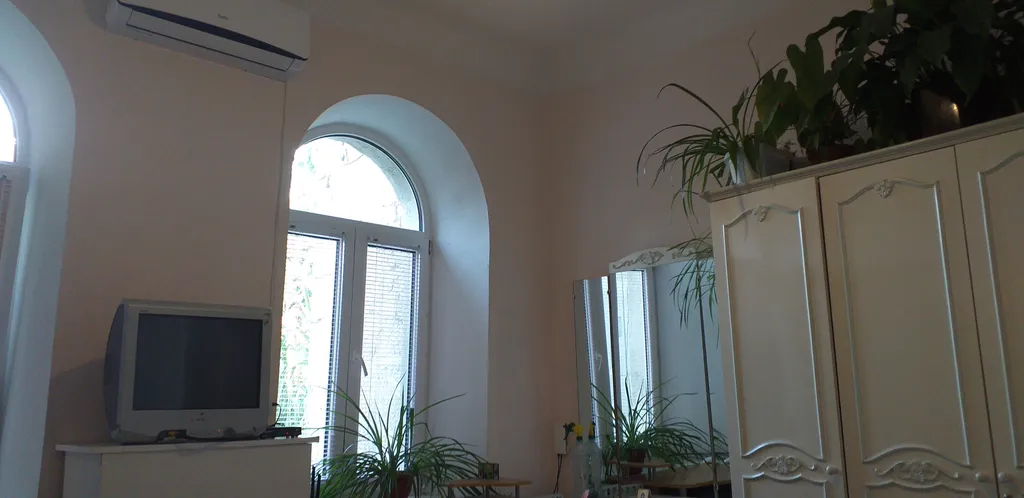 Уютная квартира в 5ти мин ходьбы к морю с парковочным местом