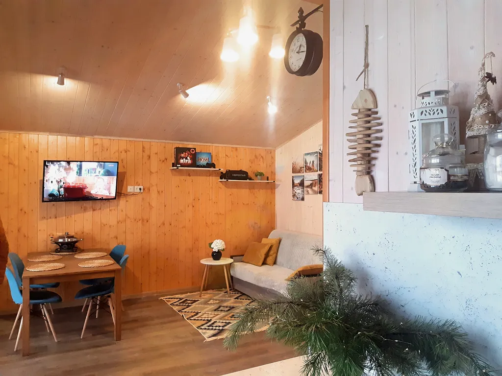 Коттедж Дом на Волге с рубленной баней и банным чаном — Бор