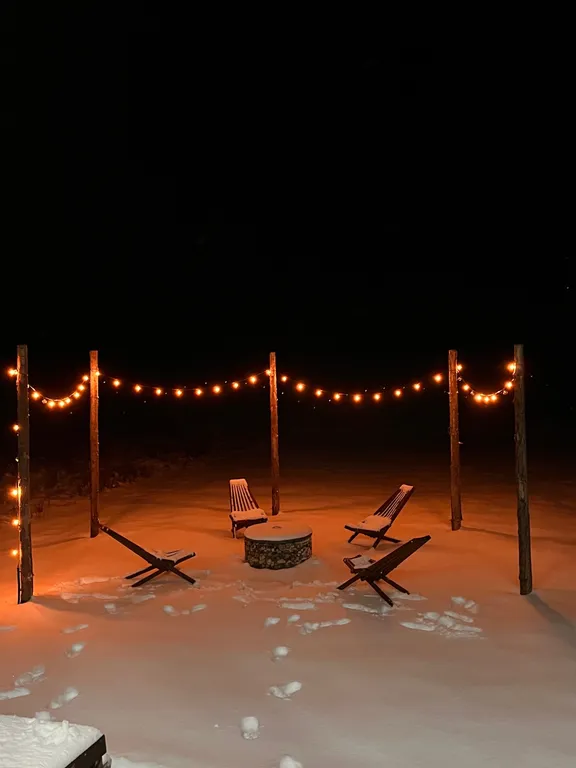 Атмосферный дом у леса