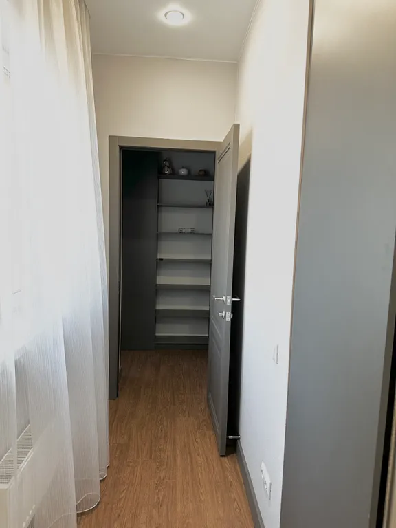 Двухкомнатная квартира в центре города, Российская, Набережная, Арбат