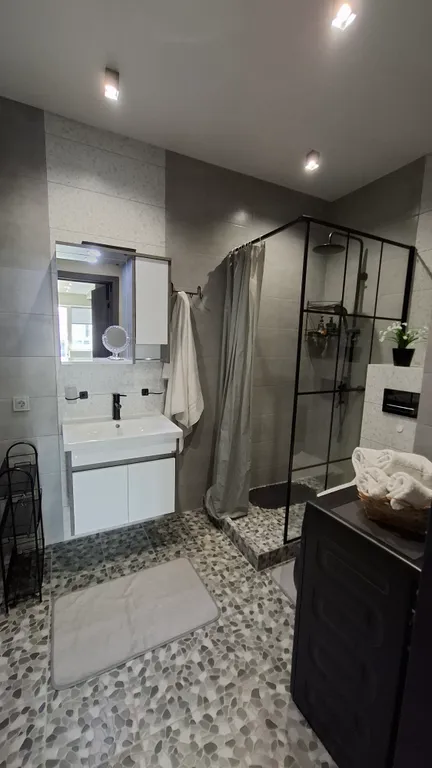 Квартира 2-комнатная Квартира — Сальское