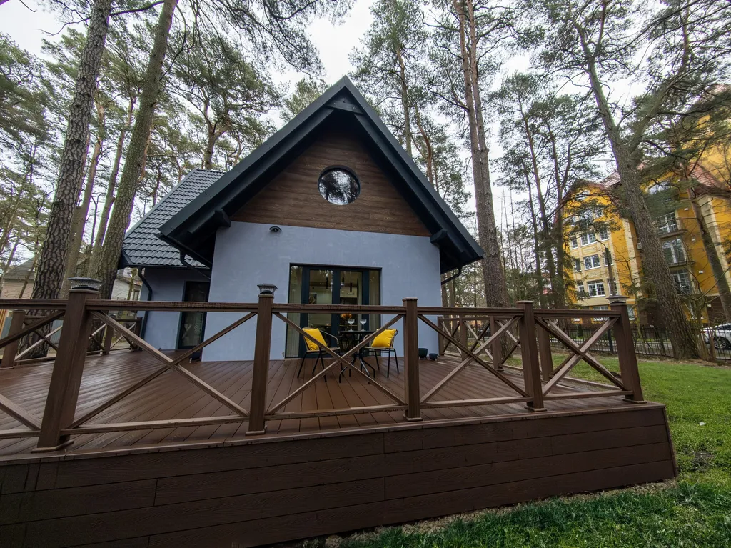 Уникальные апартаменты с террасой в центре Светлогорска