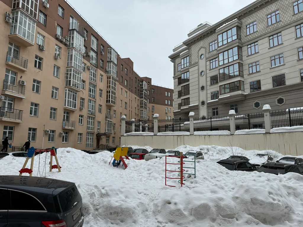 Квартира Квартира Стильная студия в центре Казани для спокойного отдыха — Казань