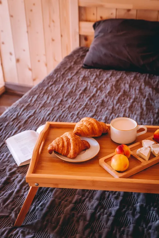 Домик в сосновом бору с баней, бассейном (летом) и беседкой