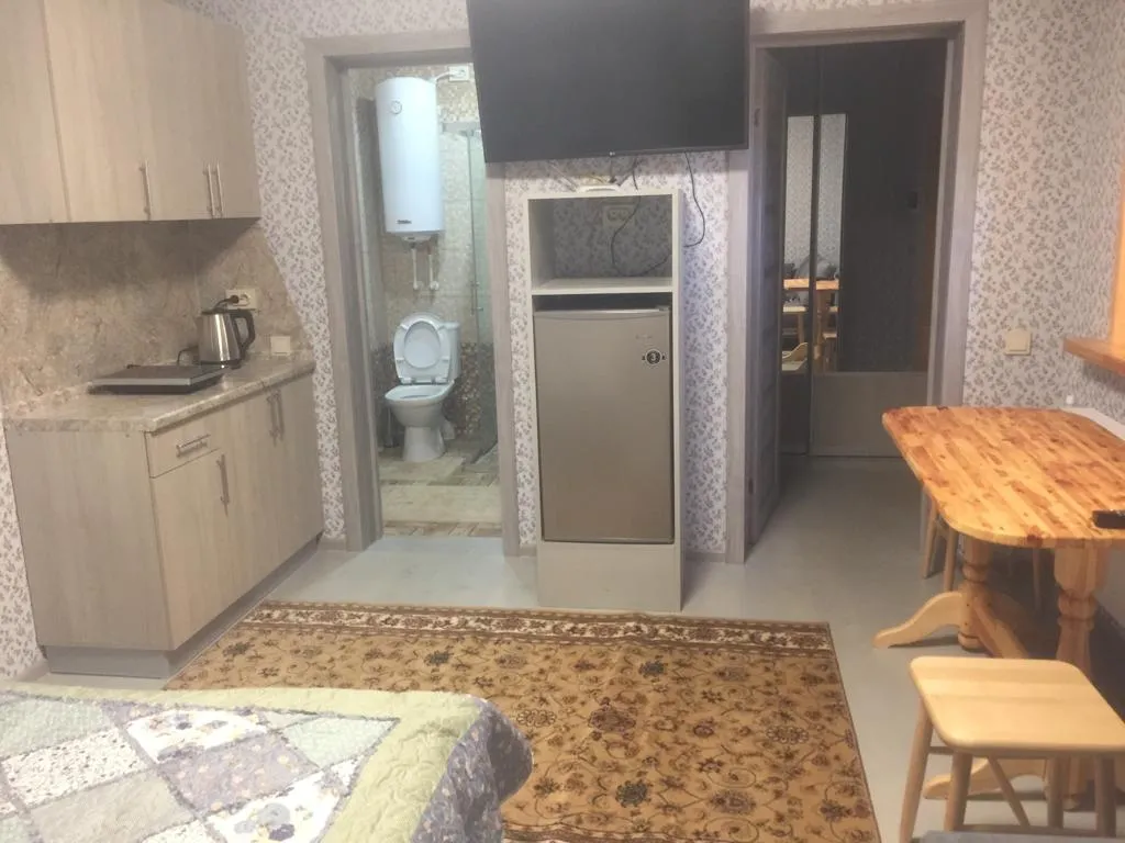 Гостевой дом у реки с видом на Музей Деревянного Зодчества и Кремль