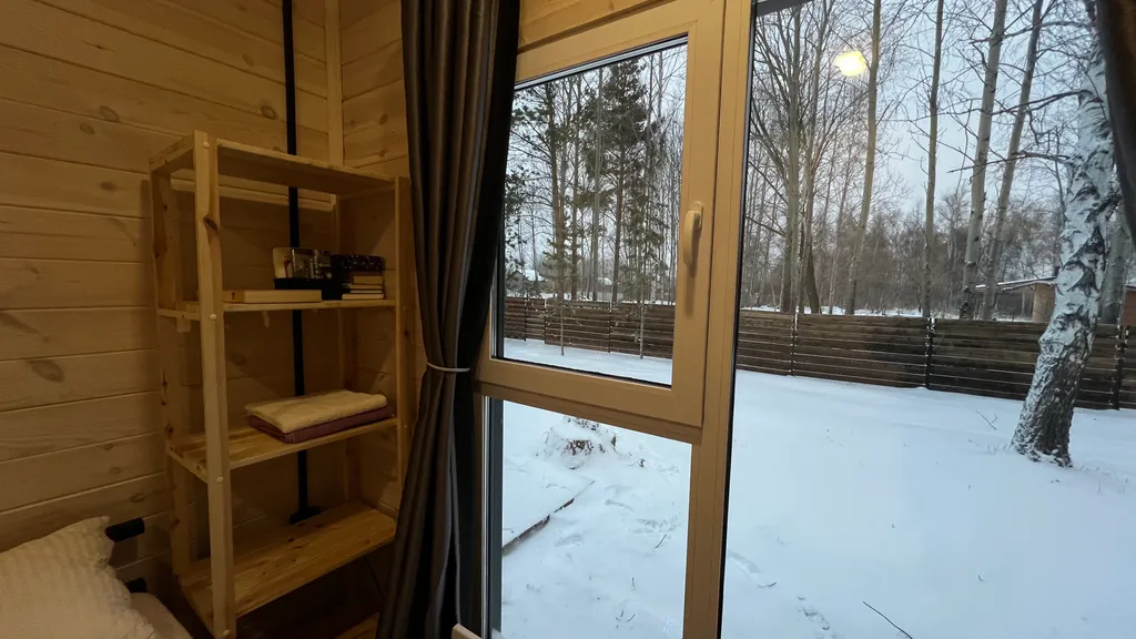 Дом с баней в липах