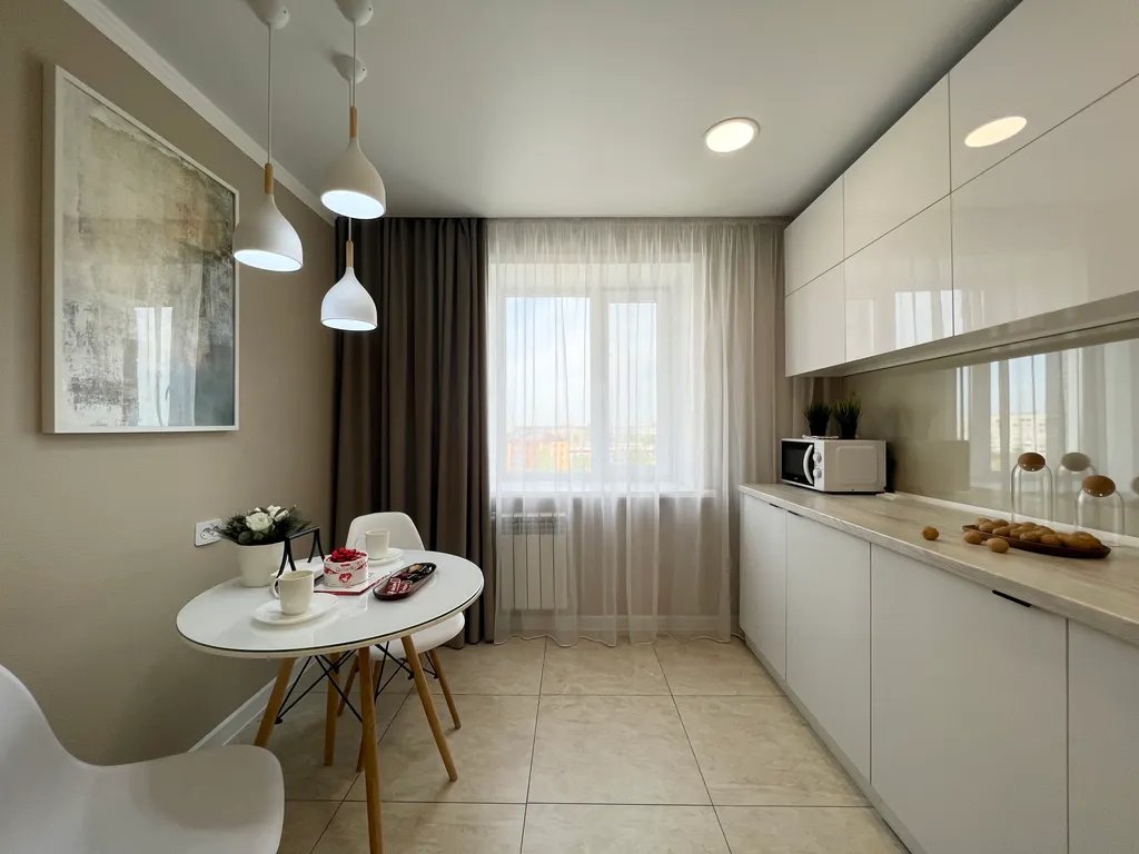 Lux с видом на Иртыш