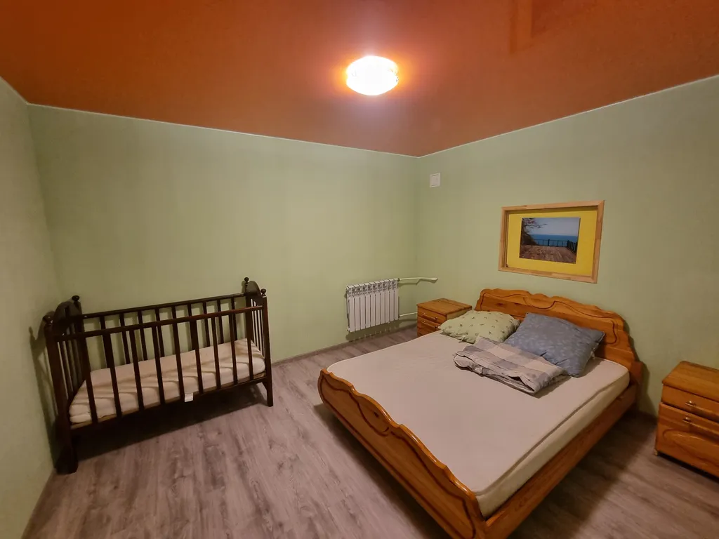 Дом с баней в сосновом парке