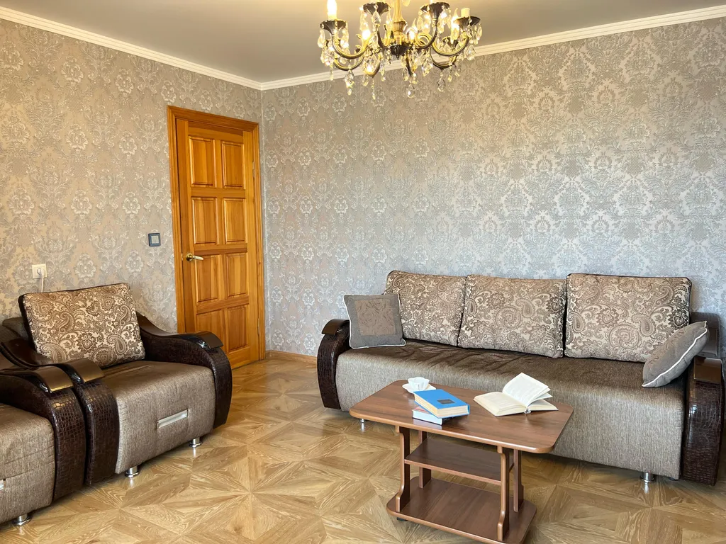 Квартира Двухкомнатные апартаменты, размещение с комфортом — Владикавказ