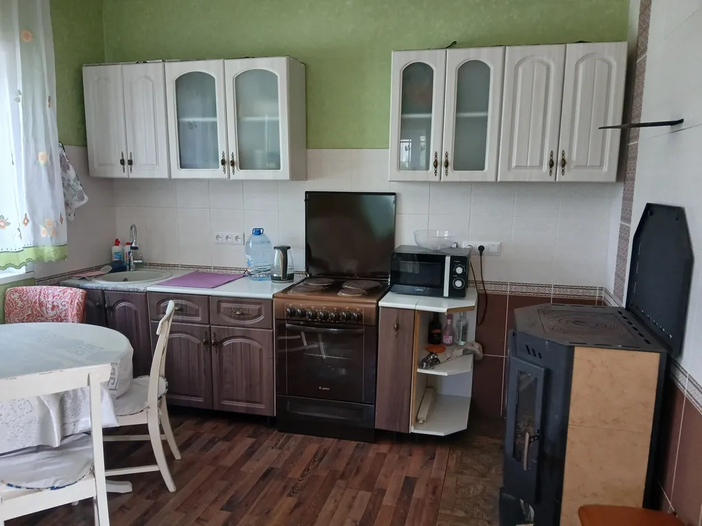 Домик у реки