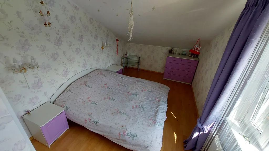 Уютный дом в тихом спальном районе