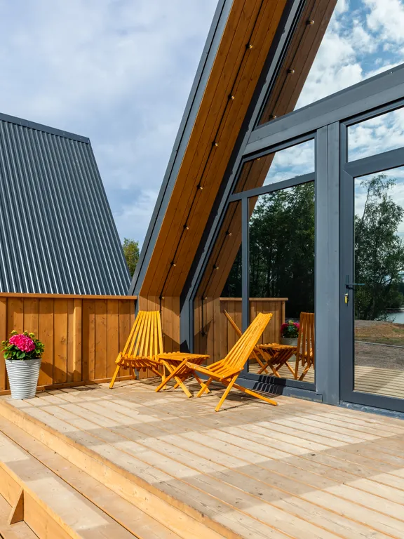 Домик №5 на берегу озера