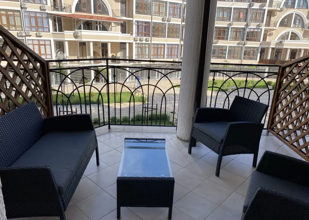 Квартира Квартира Студия с большой террасой и видом на море — Геленджик