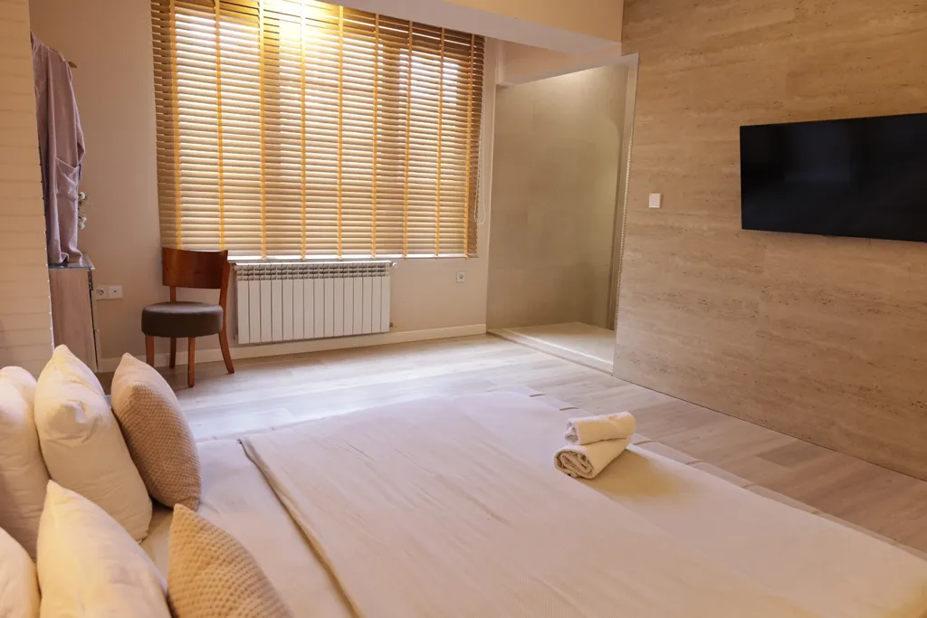 Ambassador apartment