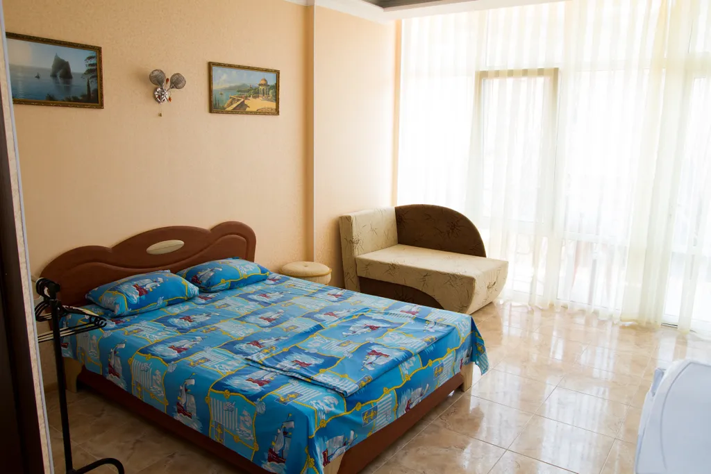 Квартира Комната — аренда посуточно в Приветное