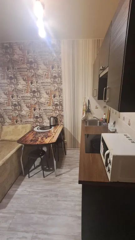 Сдам уютную студию.В шаговой доступности Лента,Магнит,Пятерочка.