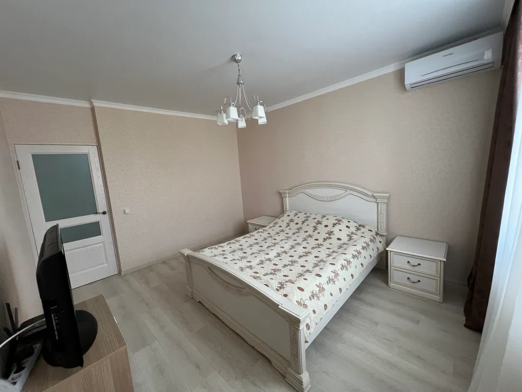 Уютная квартира возле СКК Оренбуржье