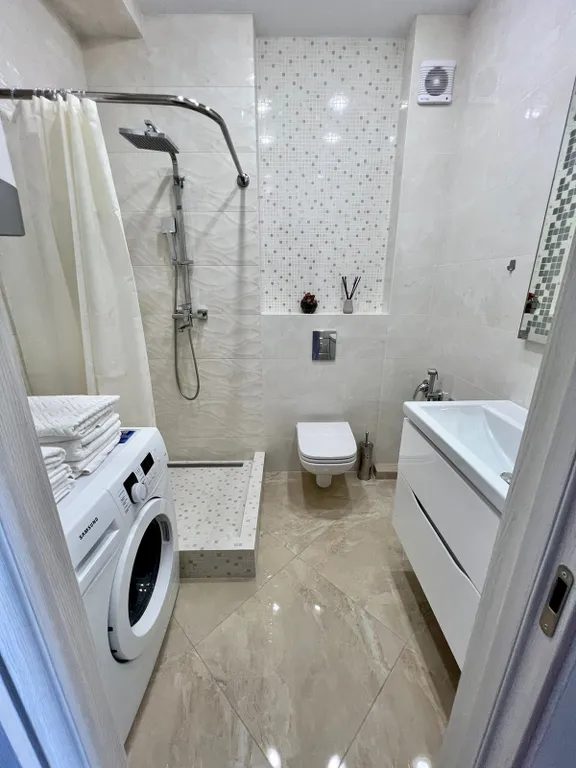 Студия с панорамным видом на море и горы