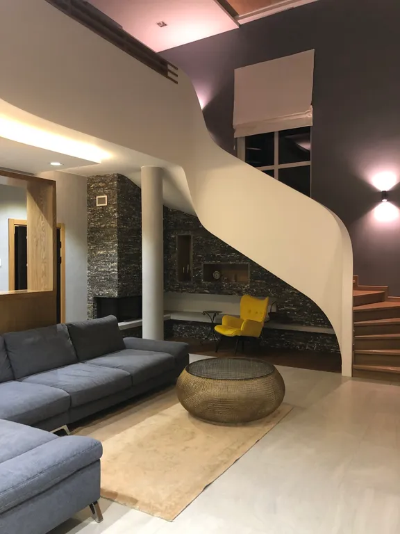 Коттедж Современный дом — аренда посуточно в Калининград